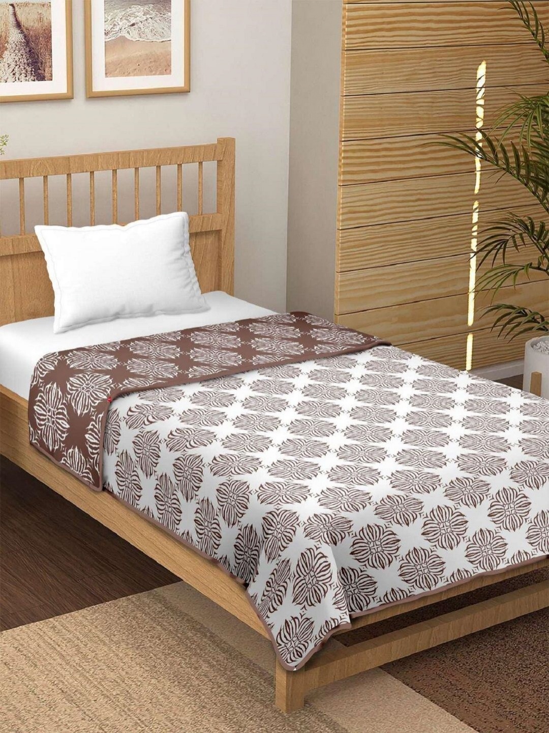 

tundwal's Brown & White Floral Printed AC Room 210 GSM Cotton Double Bed Dohar