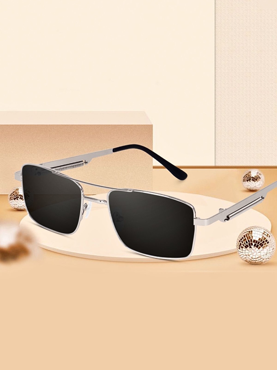 

FUNGLASSES Unisex Square Sunglasses with UV Protected Lens, Black