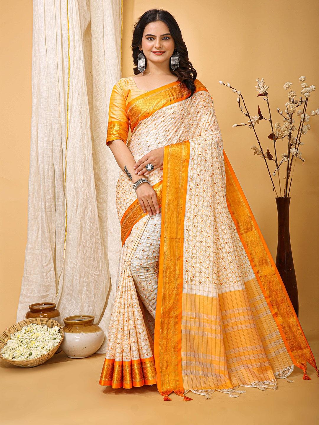 

VEECHIS Floral Woven Design Saree With Unstitched Blouse Piece, Yellow