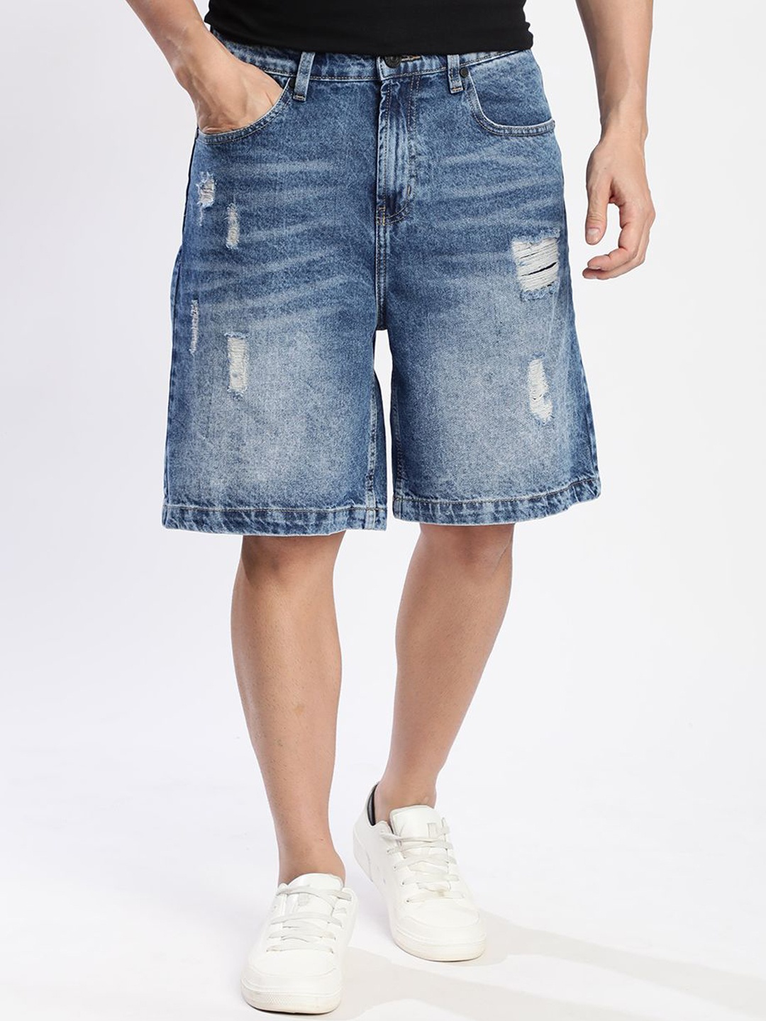 

Bene Kleed Men Loose Fit Denim Shorts, Blue