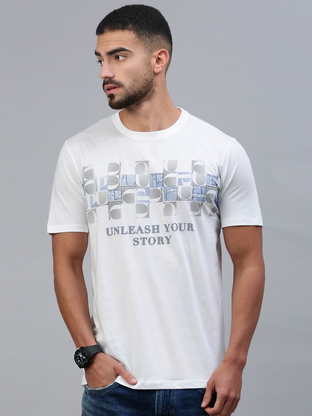 

Classic Polo Men Typography Printed Applique Slim Fit T-shirt, White