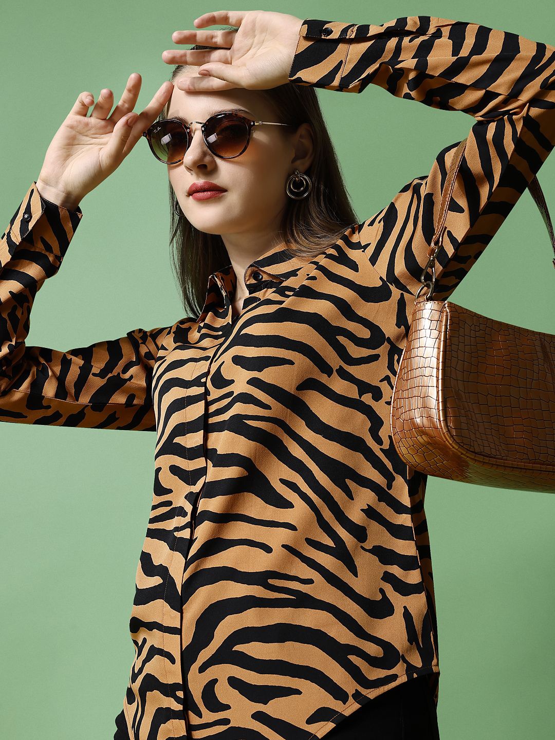

De La Moda Women Standard Animal Opaque Printed Casual Shirt, Brown