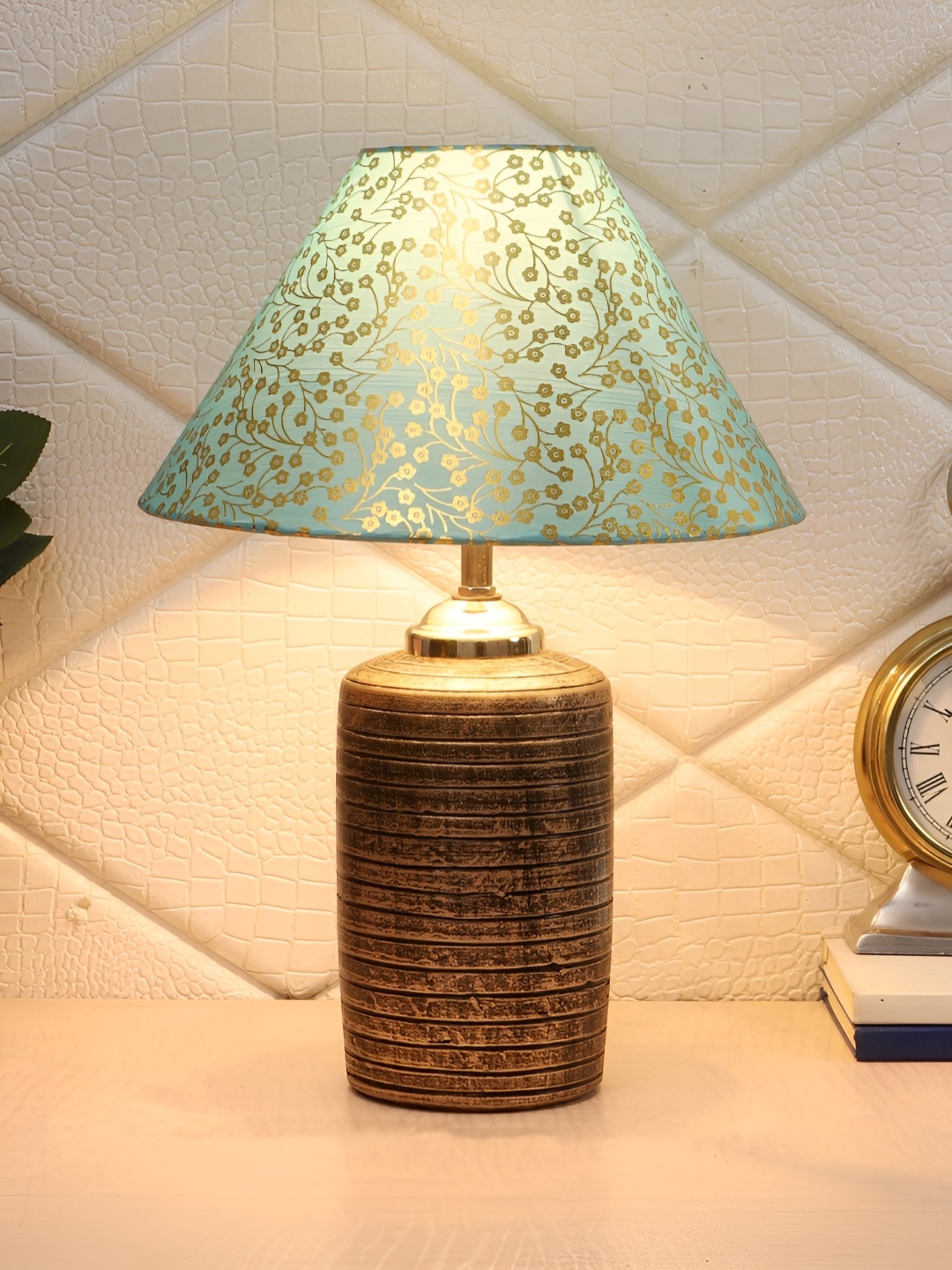 

BrightDaisy Green & Gold-Toned Floral Printed Frustum Shaped Terracotta Table Lamp