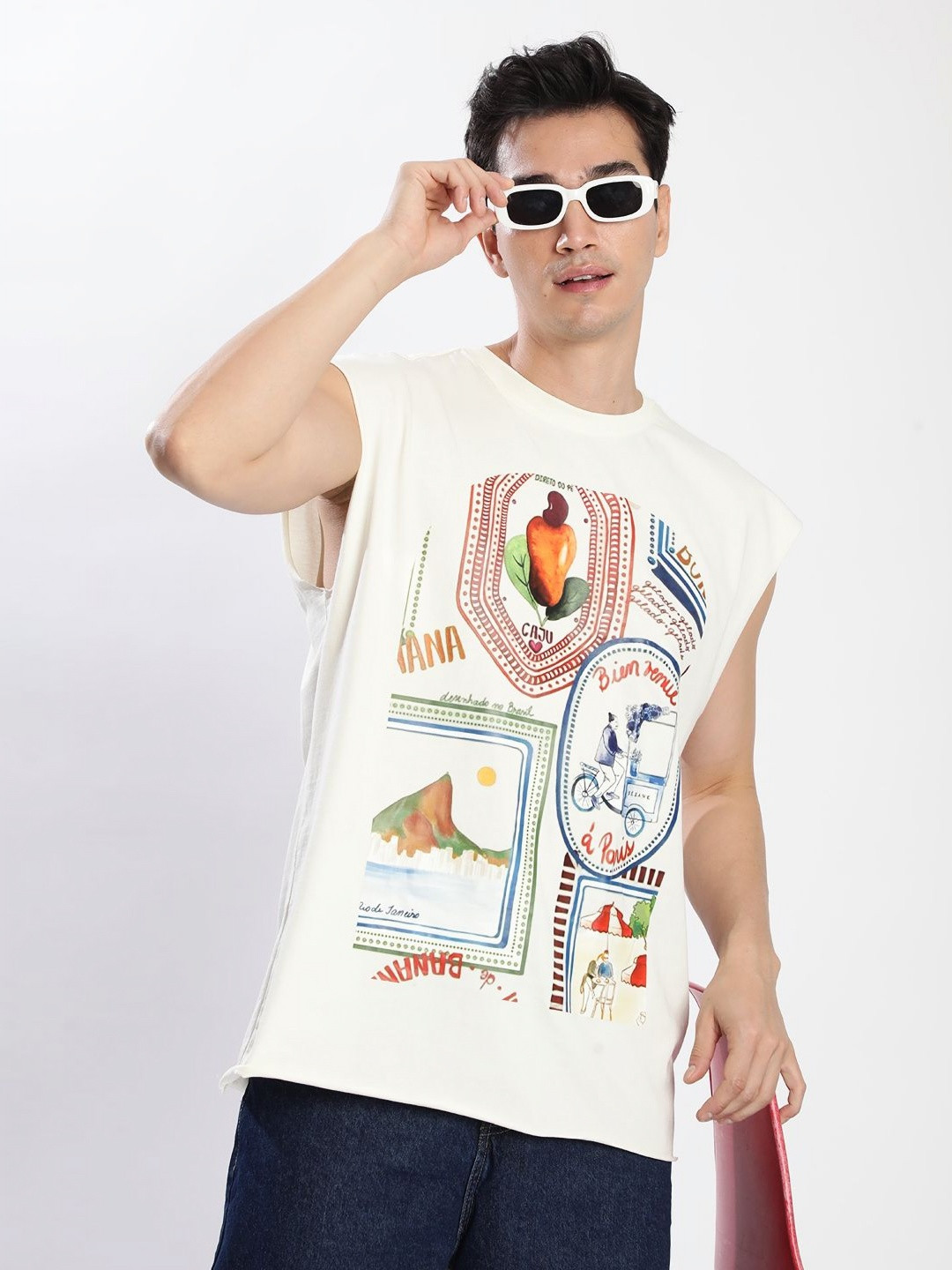 

Bene Kleed Men Printed Extended Sleeves Pockets T-shirt, Beige