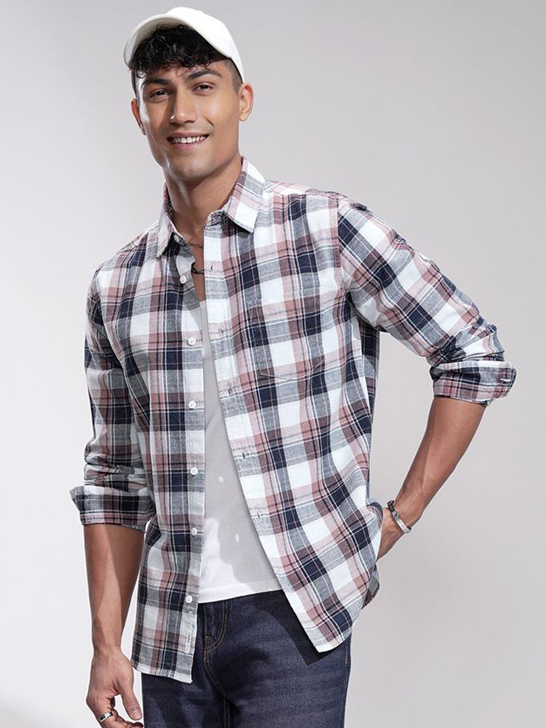 

HIGHLANDER Men Comfort Slim Fit Opaque Checked Casual Shirt, Blue
