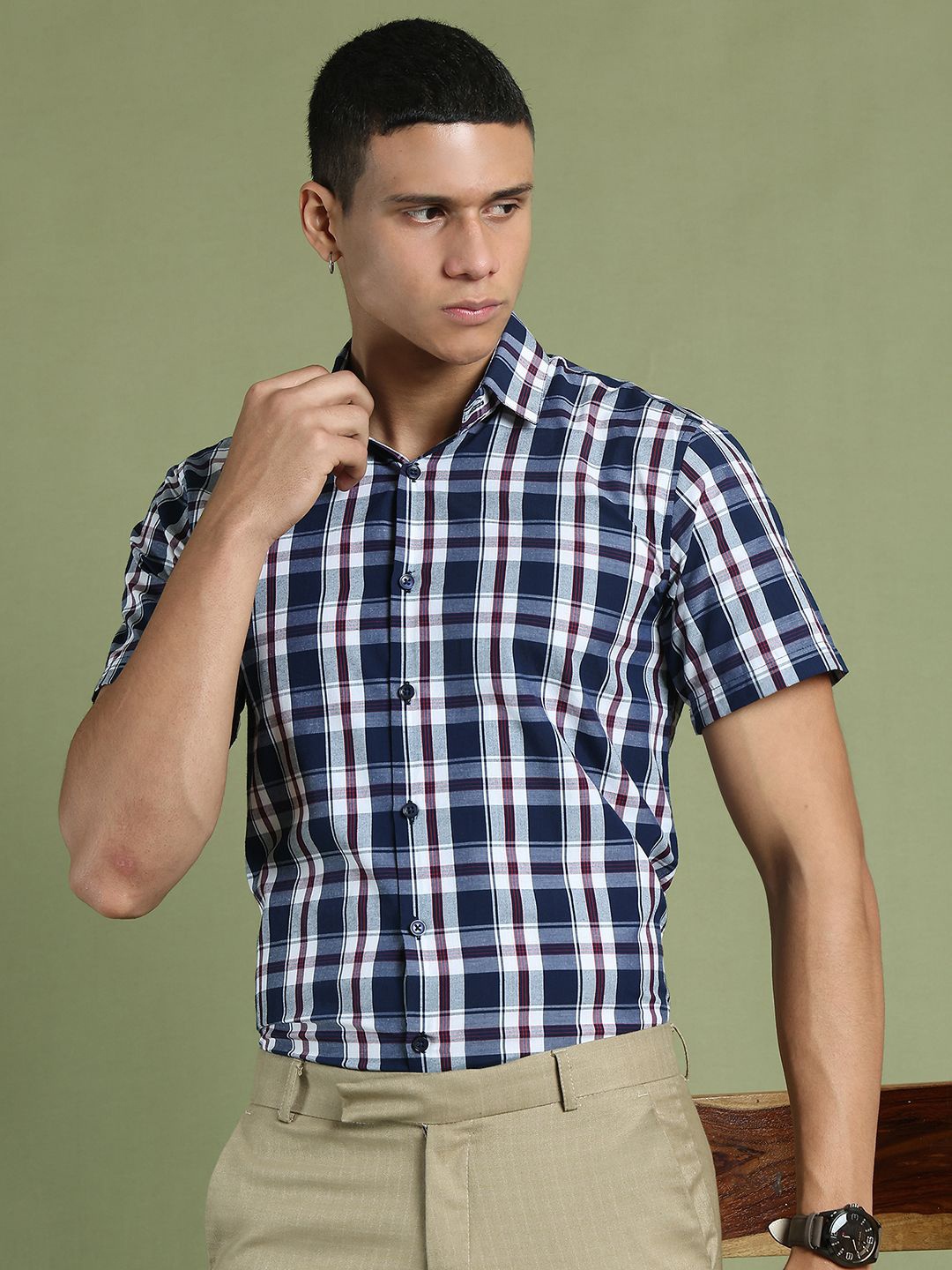 

Indian Needle Men Classic Tartan Checks Opaque Checked Formal Shirt, Navy blue