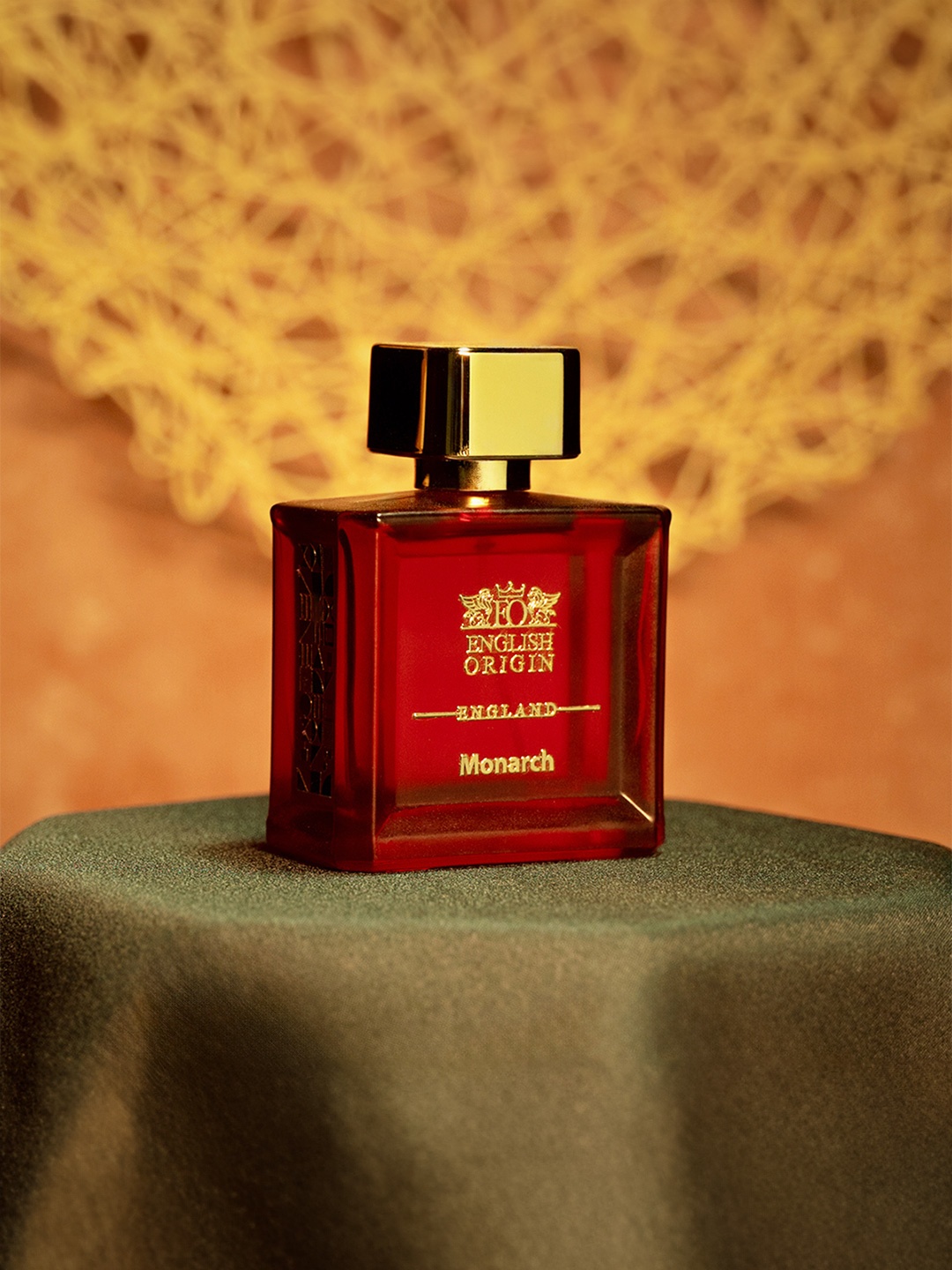 

English Origin Monarch Skin Friendly Long Lasting Eau De Parfum - 100 ml, Red
