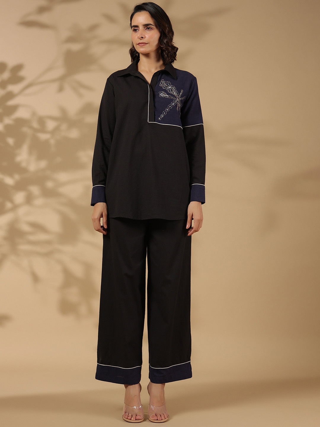

STIL O STITCH Embroidered Top With Trousers, Black