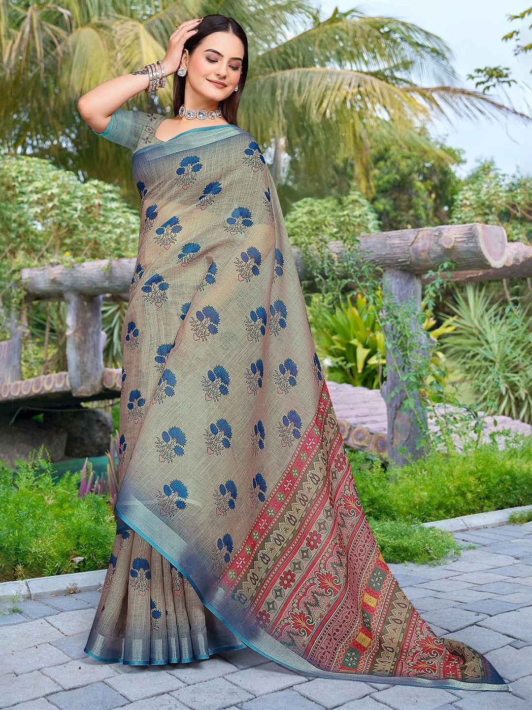 

Iris Floral Zari Pure Cotton Saree, Blue