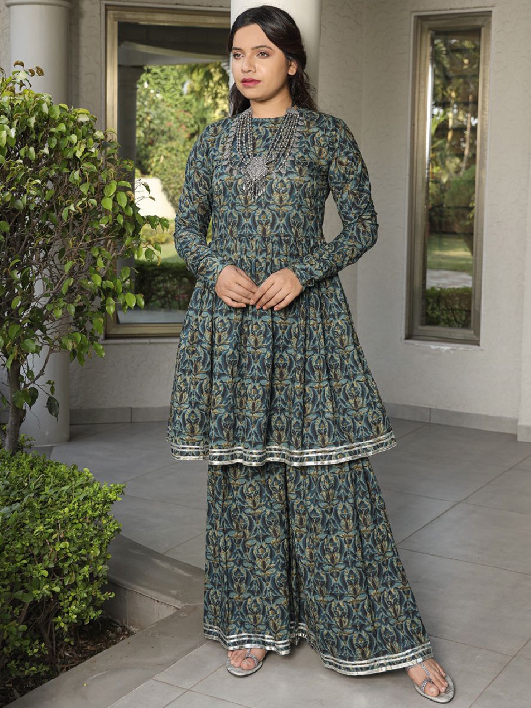 

KALINI Floral Printed Pure Cotton A-Line Kurta with Palazzos, Green
