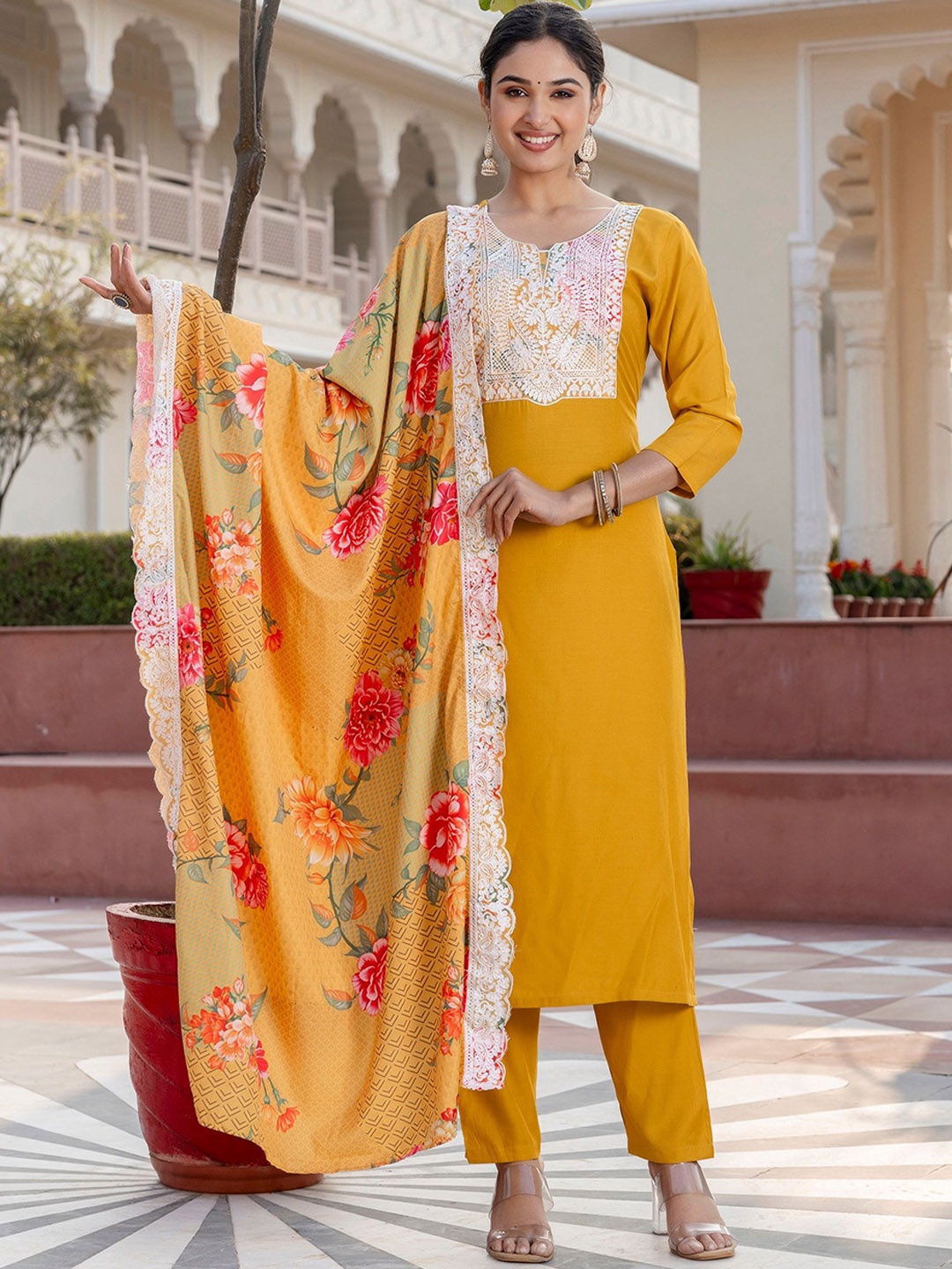 

Navlik Ethnic Motifs Embroidered Straight Kurta with Trousers & Dupatta, Yellow