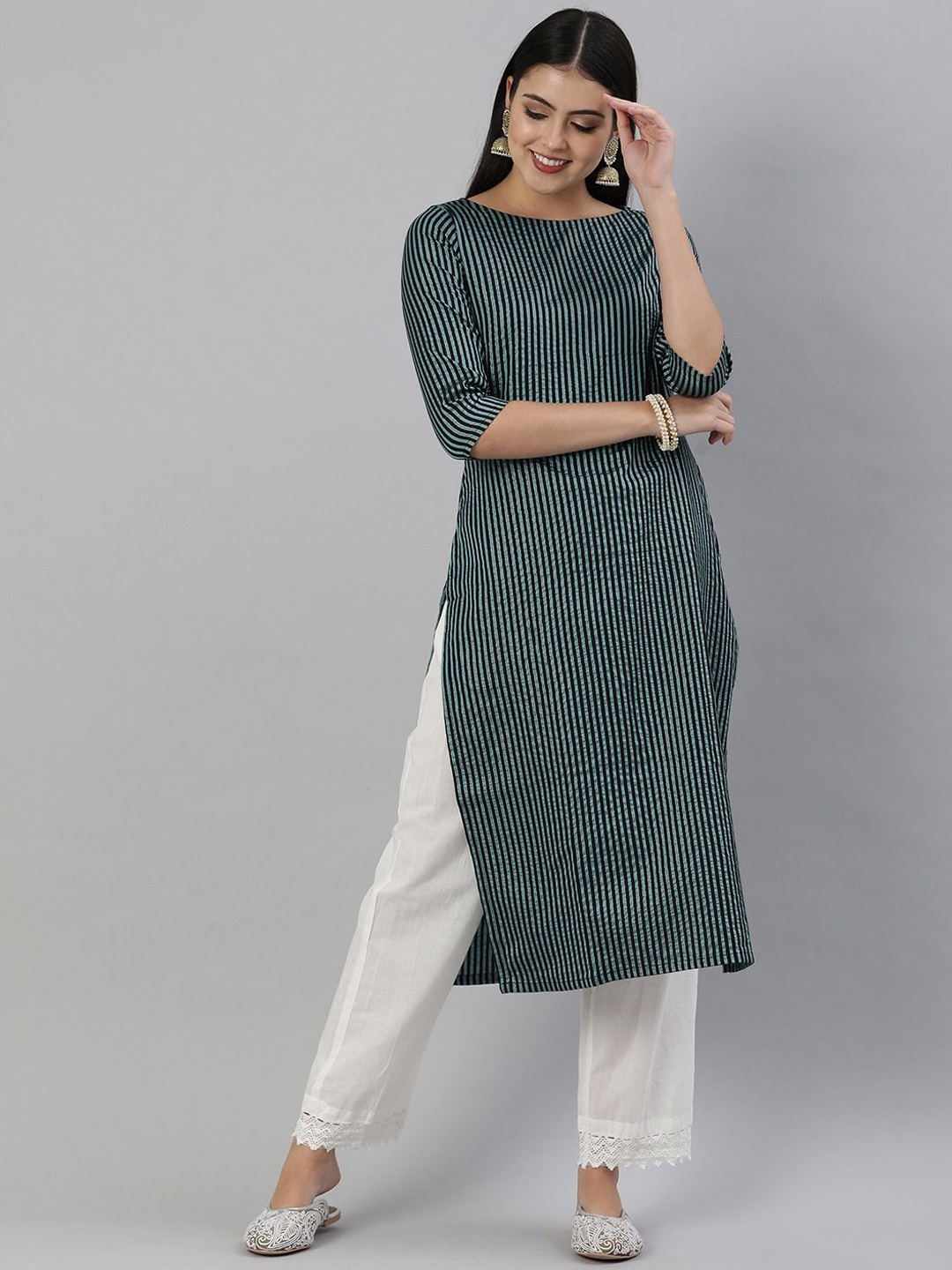 

DIVASTRI Striped Boat Neck Cotton Straight Kurta, Turquoise blue