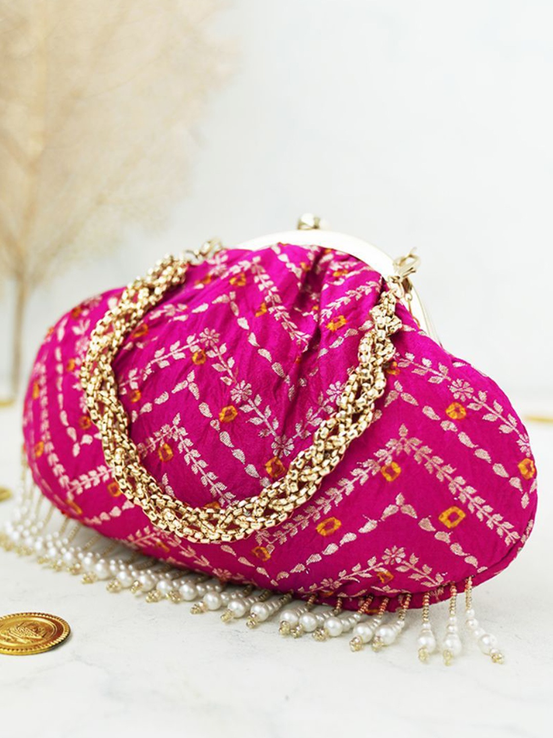 

AMYRA Printed Oversized Structured Sling Bag, Pink