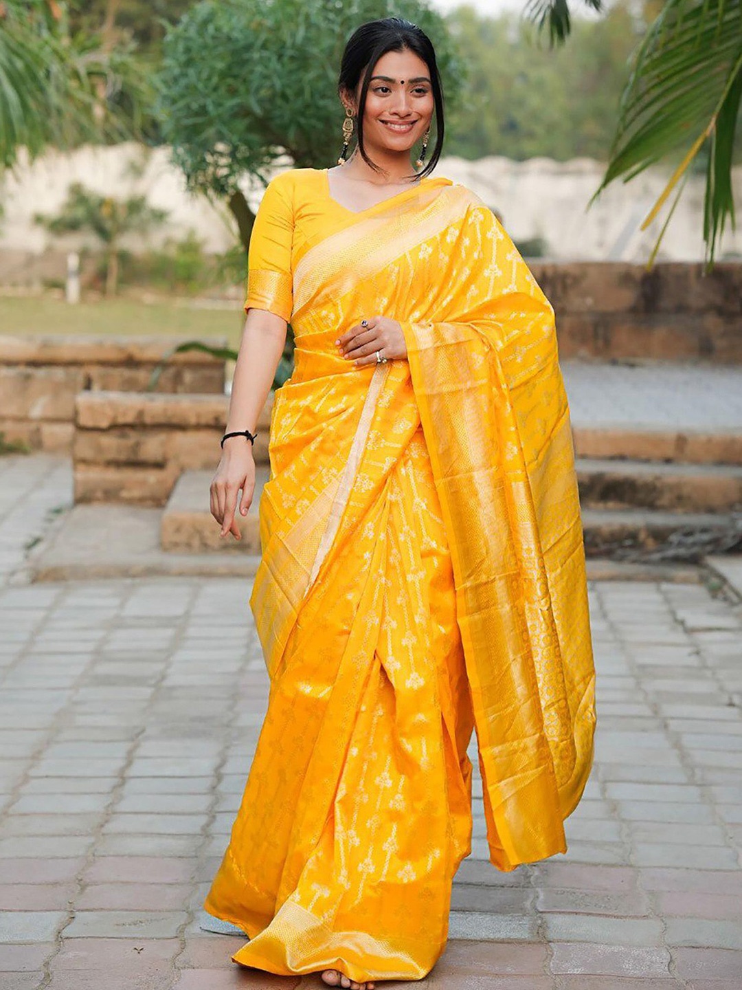 

KALINI Floral Woven Design Zari Banarasi Saree With Unstitched Blouse Piece, Yellow