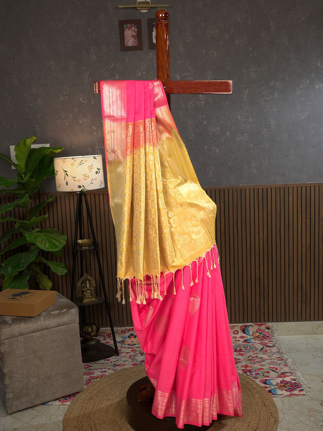 

Ushvii Ethnic Motifs Zari Silk Blend Kanjeevaram Saree, Coral