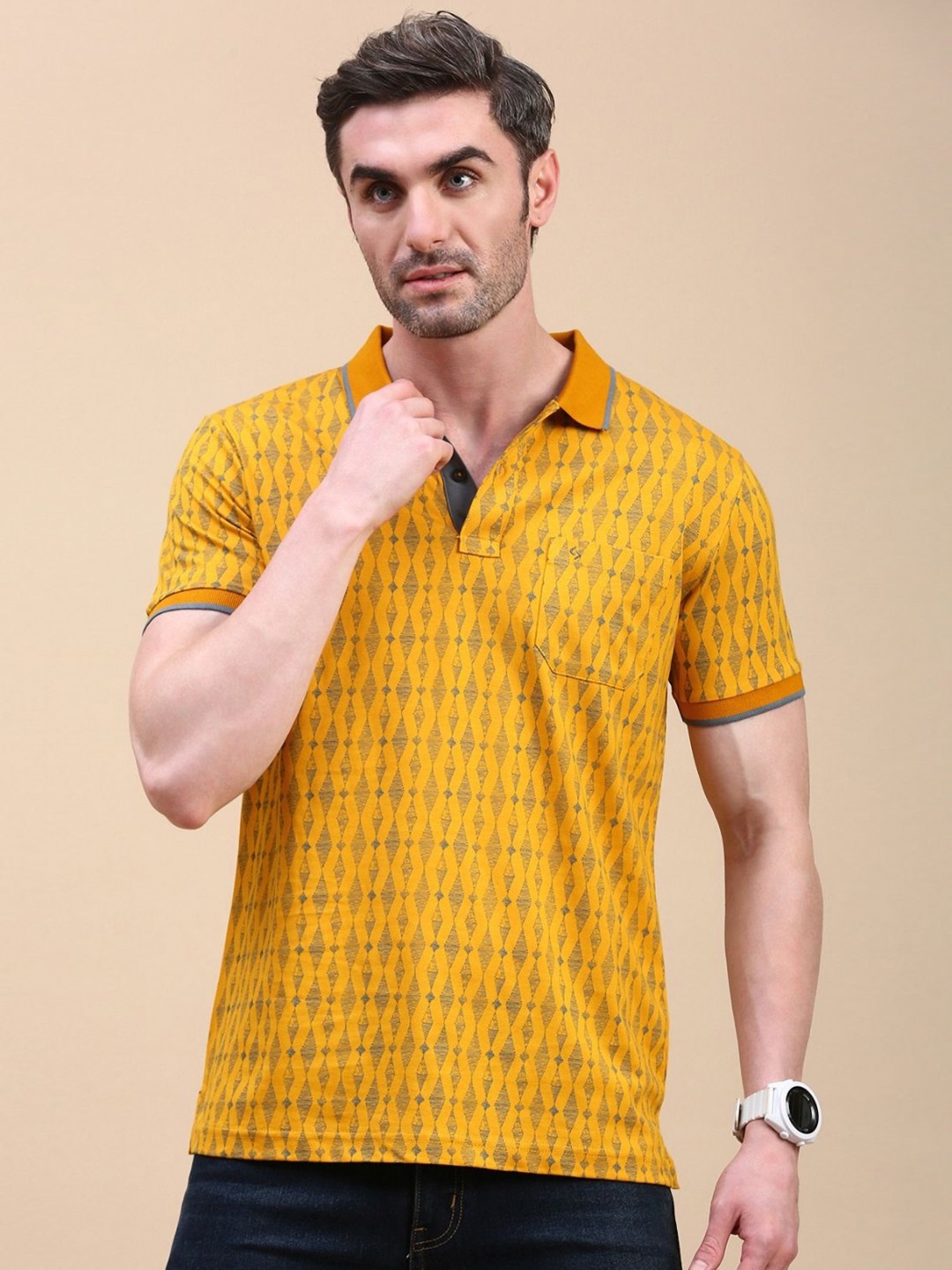 

Classic Polo Men Printed Polo Collar Pockets Slim Fit T-shirt, Mustard