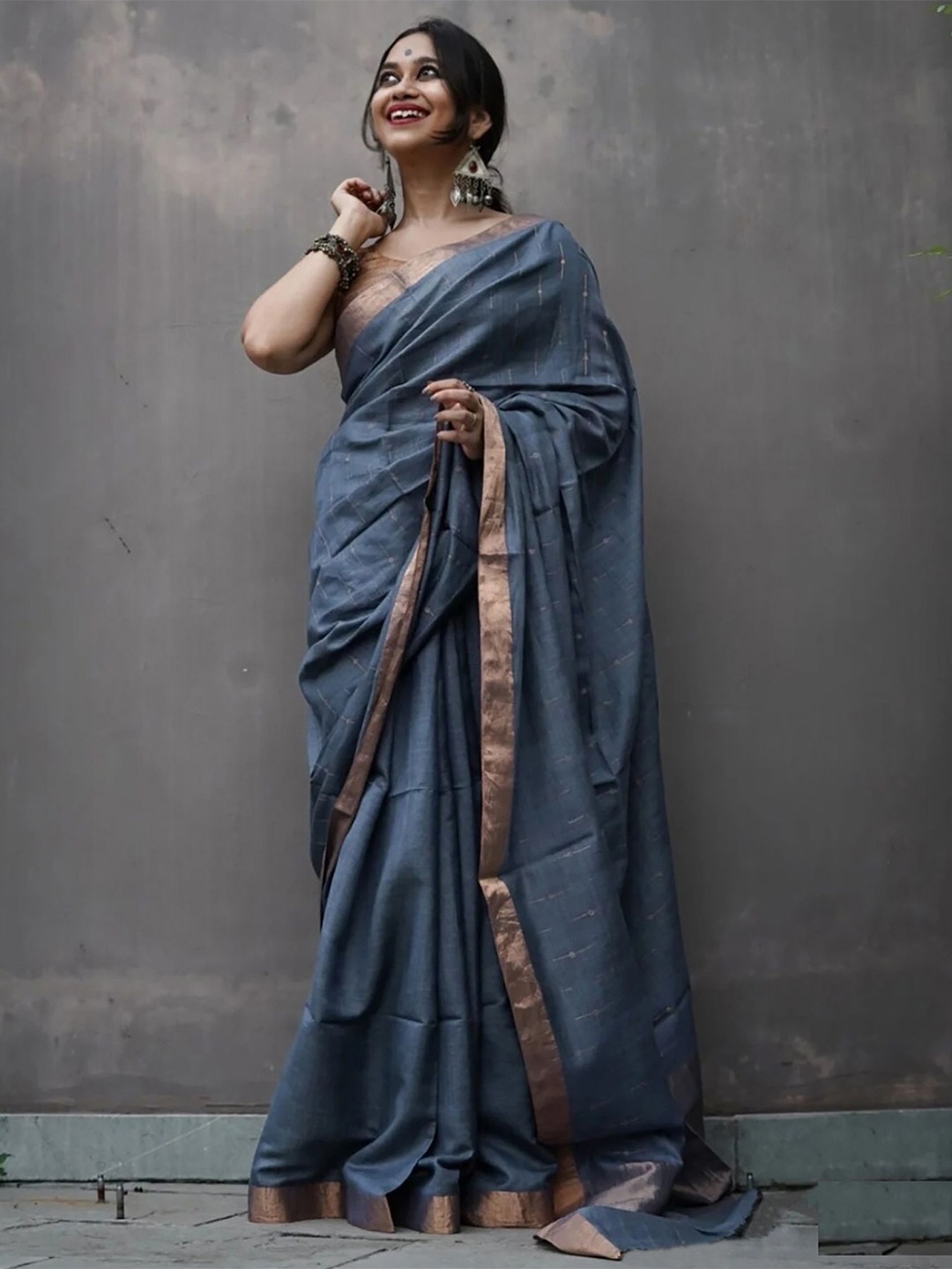 

KALINI Woven Design Zari Silk Blend Banarasi Saree, Yellow