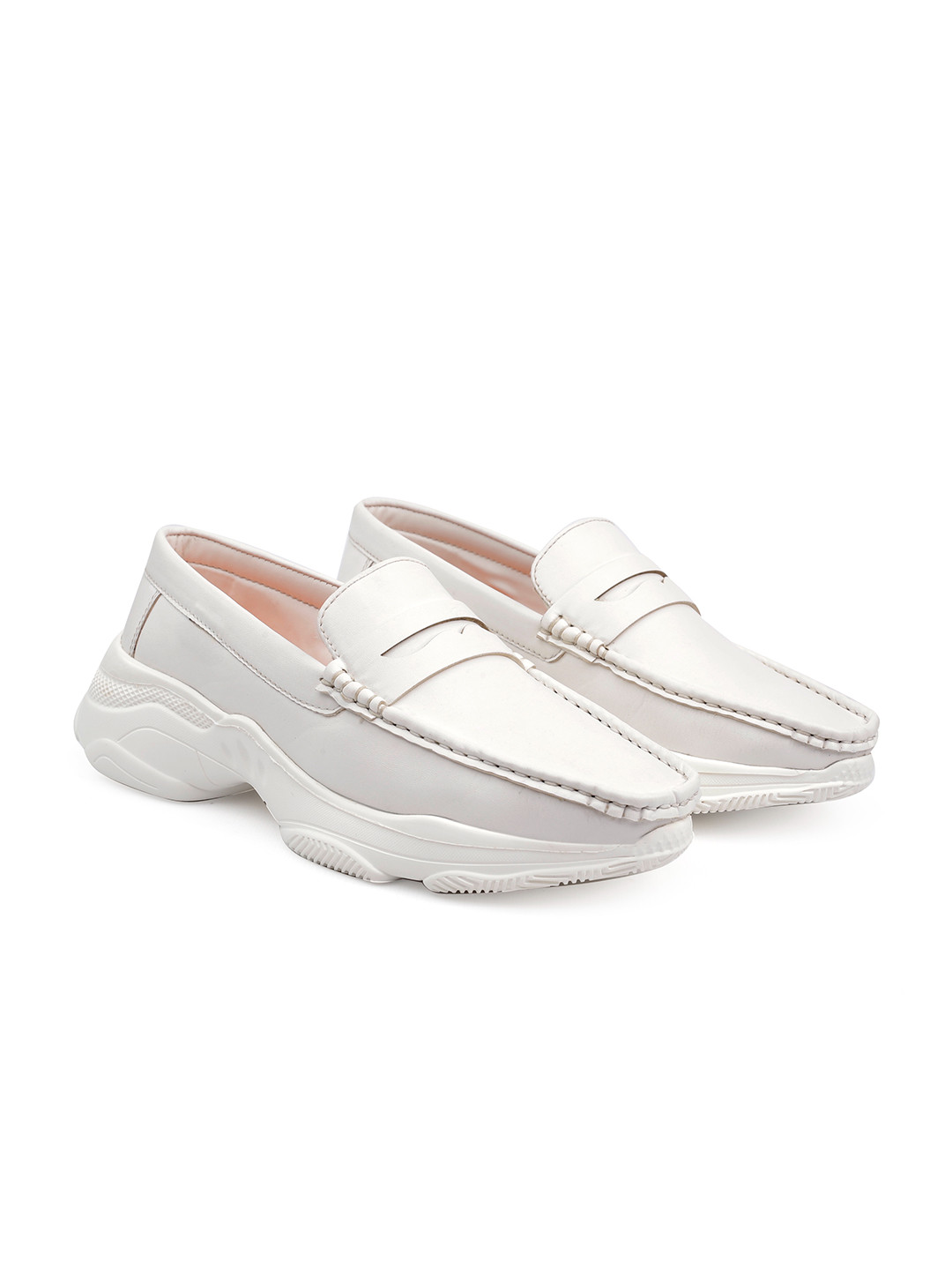 

riffway Men Sneakers, White