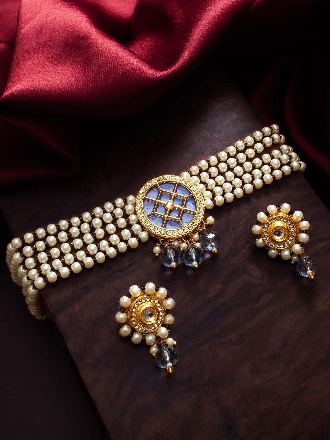 

aadita Kundan Studded & Beaded Jewellery Set, Gold