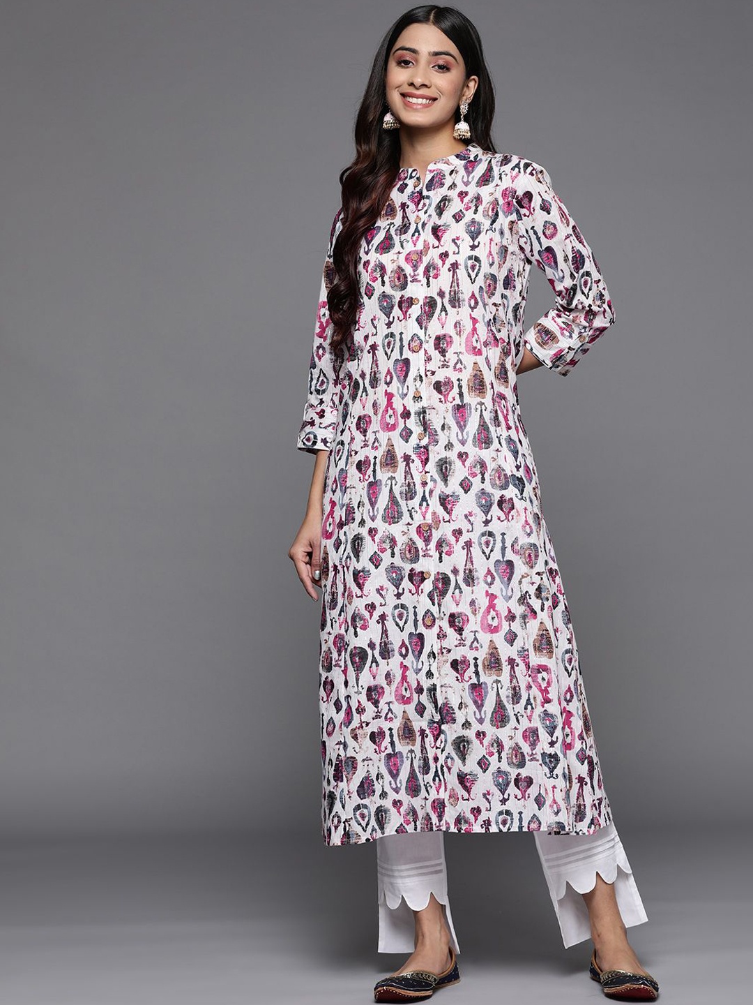 

DIVASTRI Women Printed Asymmetric Kurta, Off white