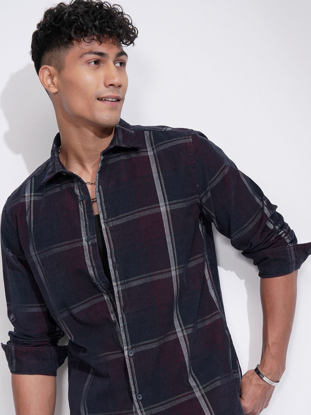 

HIGHLANDER Men Comfort Slim Fit Opaque Checked Casual Shirt, Navy blue