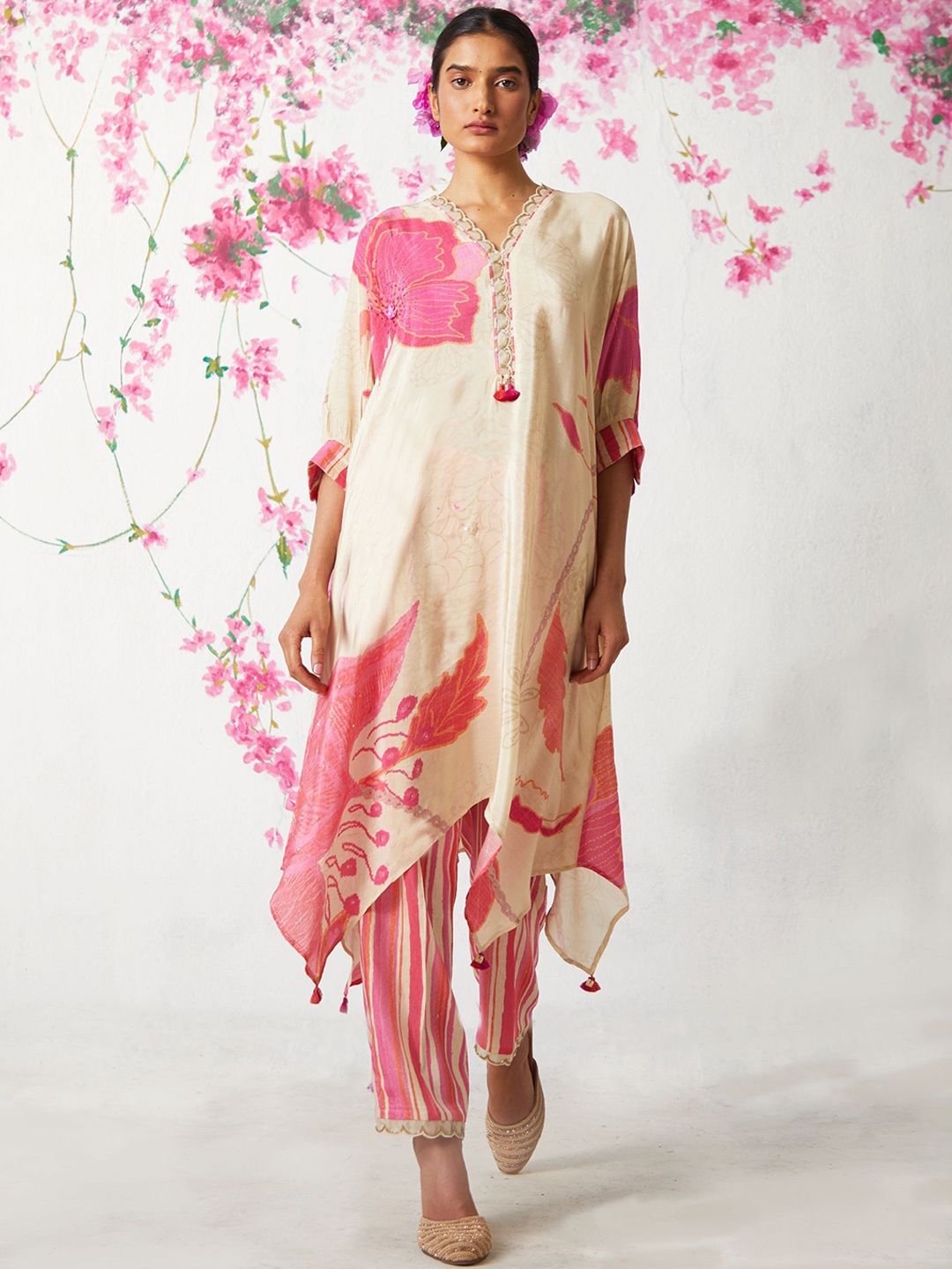 

Basil leaf Floral Printed V-Neck A-Line Kurta With Skirt, Beige