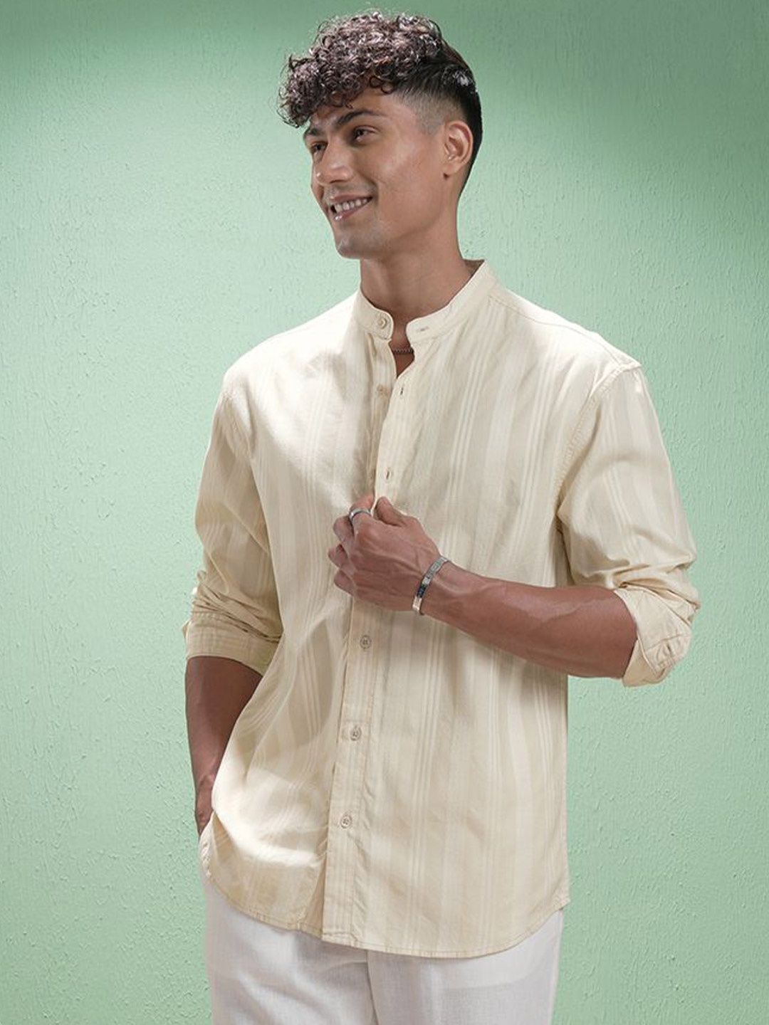 

HIGHLANDER Men Comfort Opaque Casual Shirt, Green