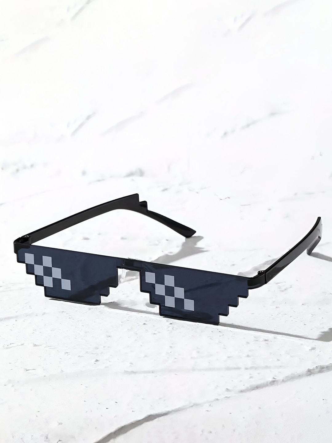

FUNGLASSES Unisex Other Sunglasses with UV Protected Lens THUG LIFE, Black