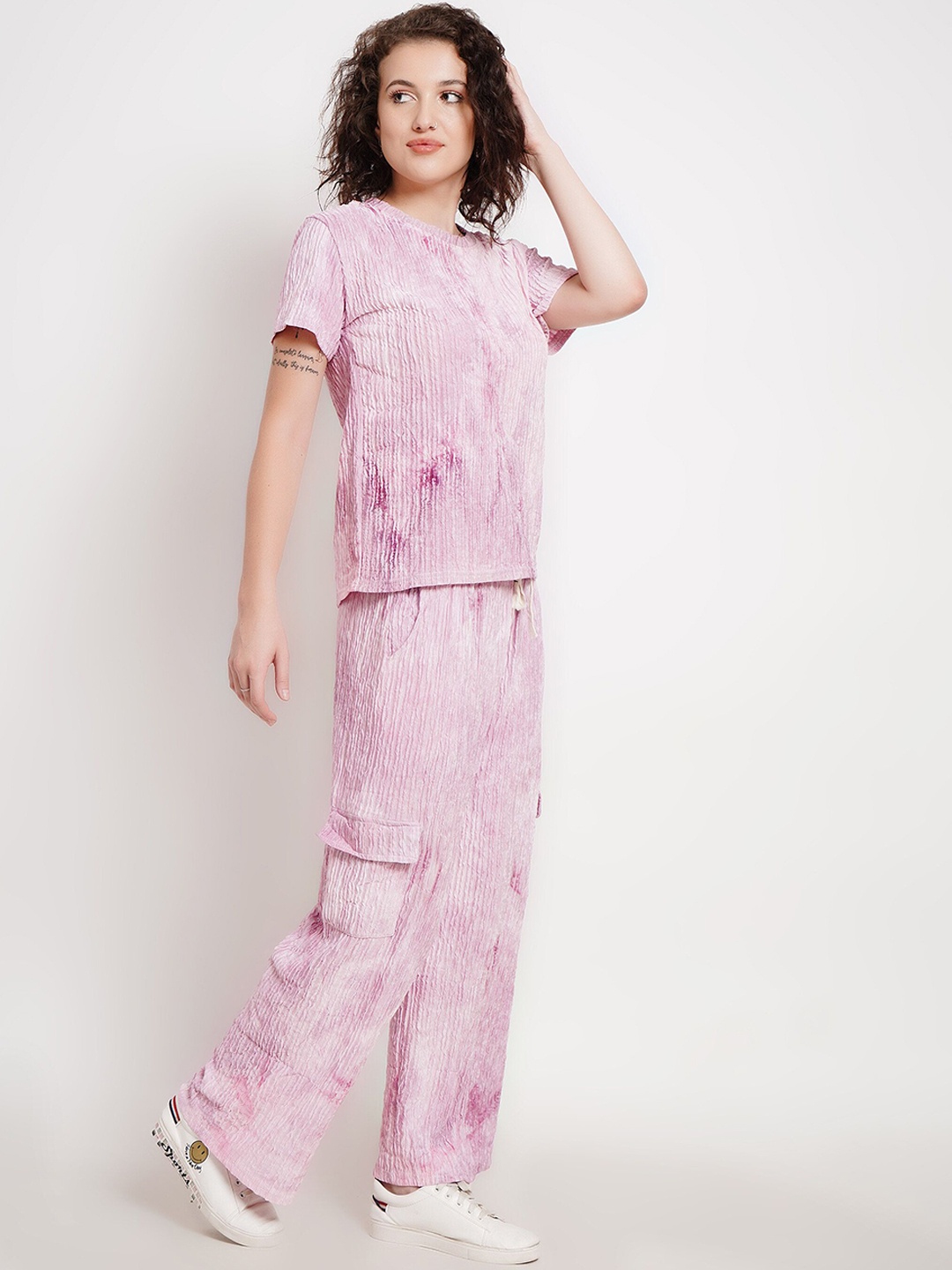 

Lugo Tie & Dyed Short Sleeves Round Neck T-Shirt & Trousers, Pink