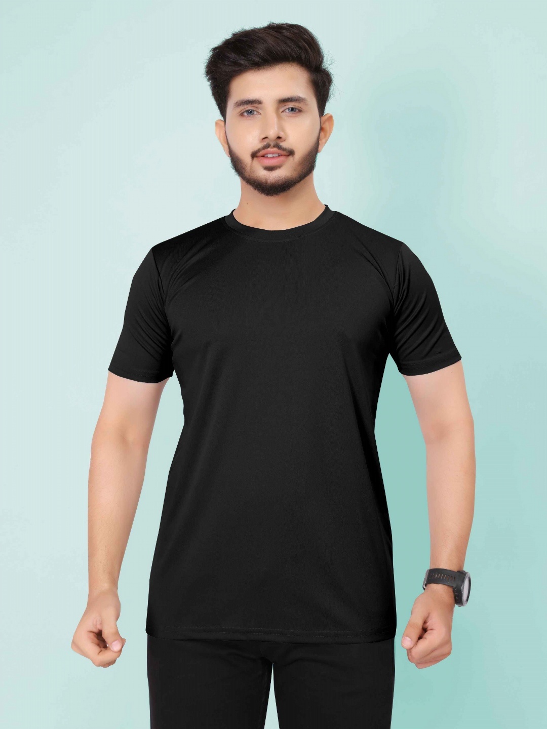 

SZN Men Monochrome Applique T-shirt, Black