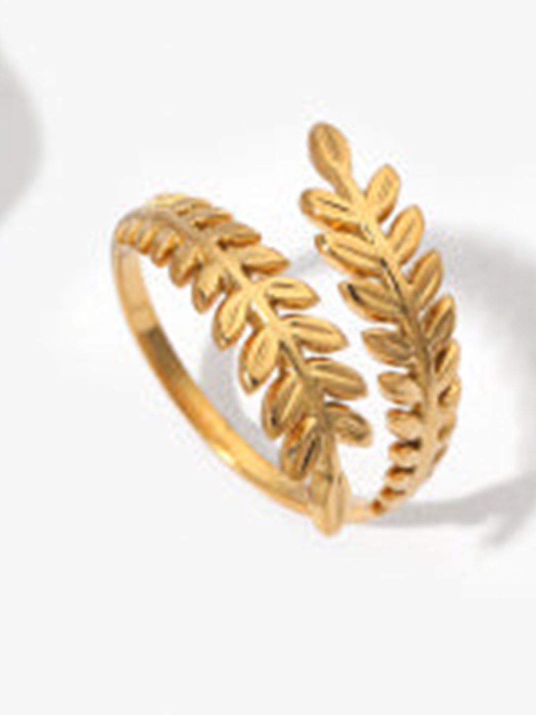 

Just Lil Things Elegant Leaf Wrap Finger Ring, Gold