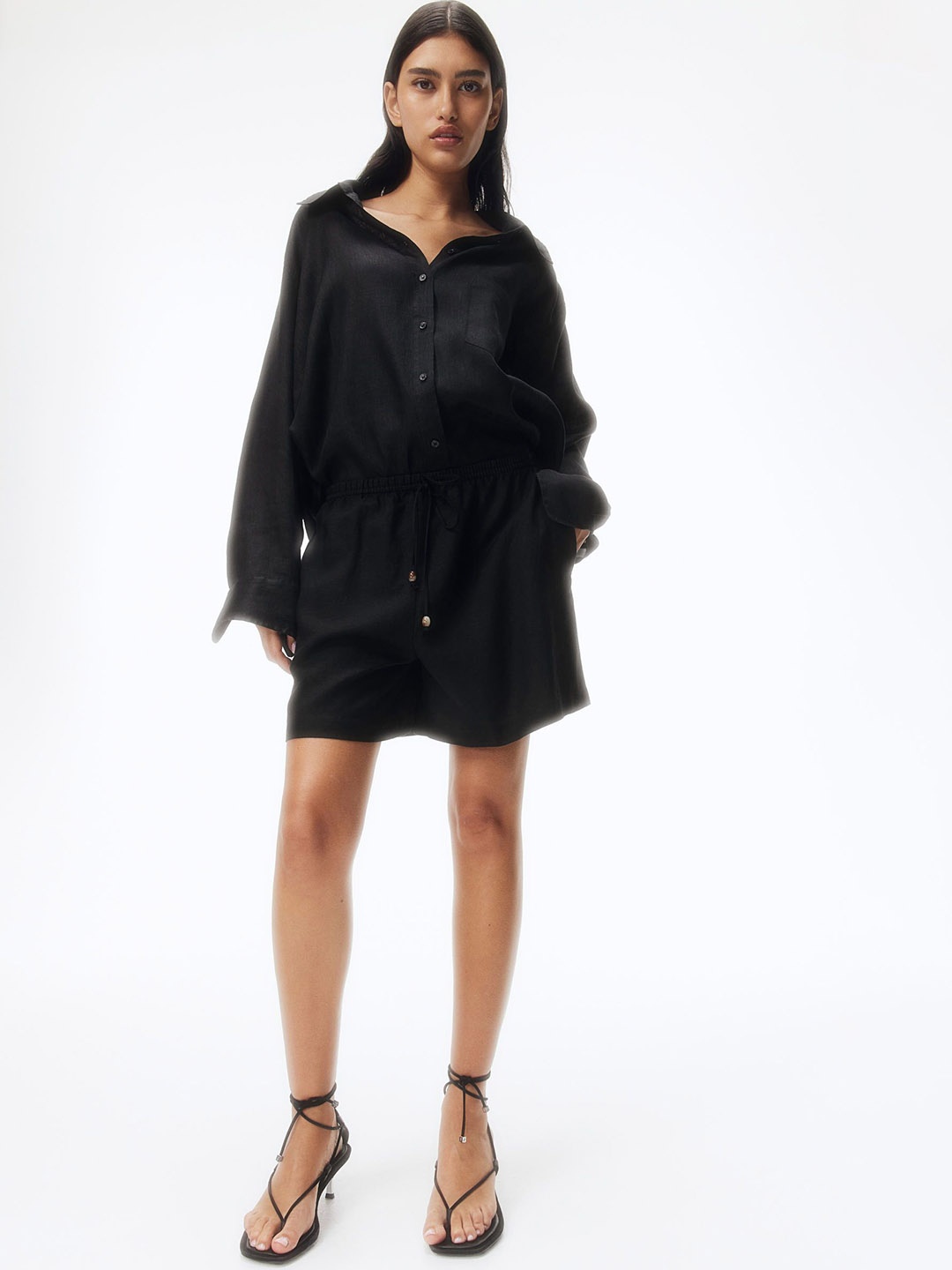 

H&M Linen-Blend Drawstring Shorts, Black