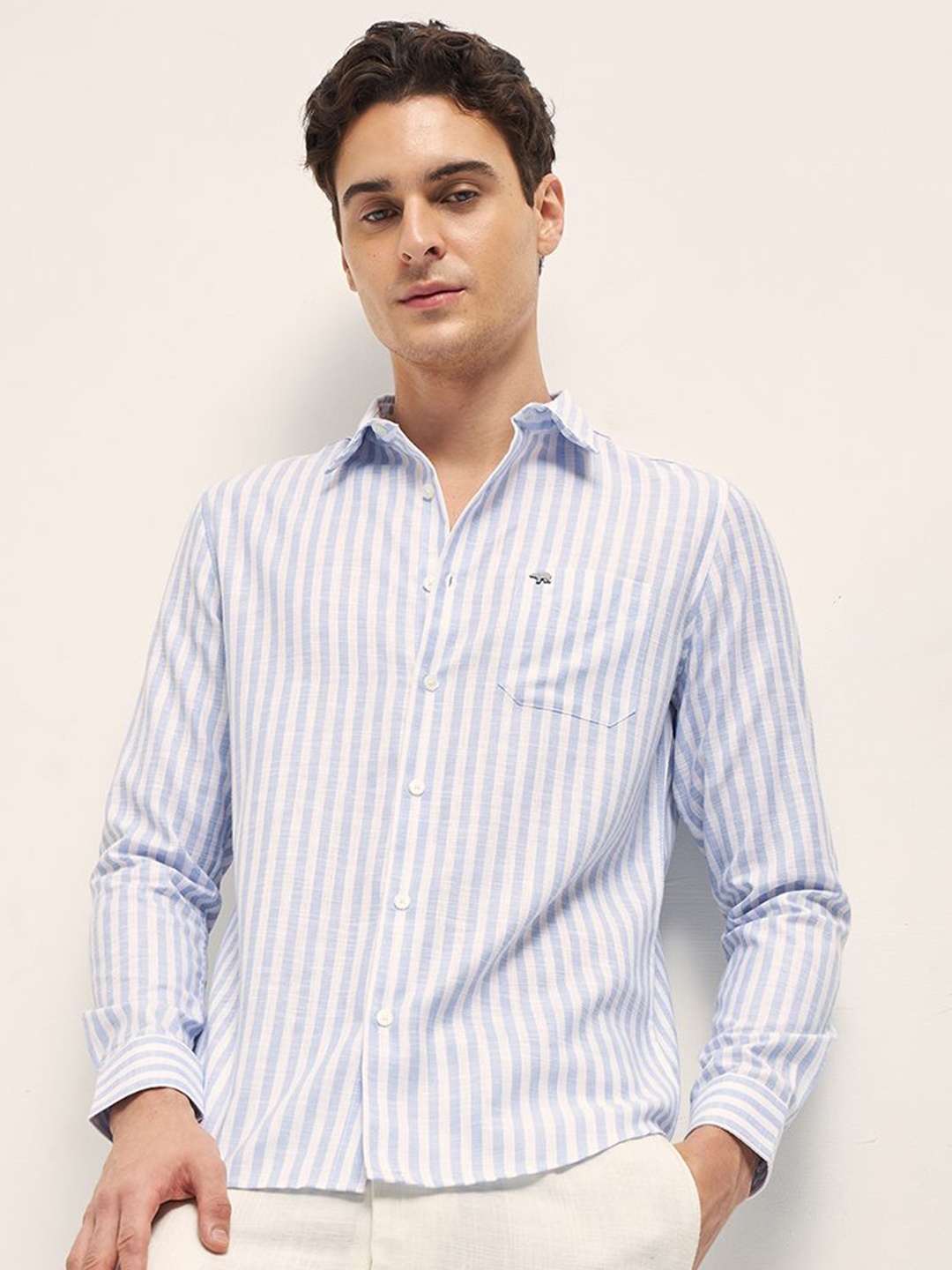 

THE BEAR HOUSE Men Slim Fit Opaque Striped Casual Shirt, Blue