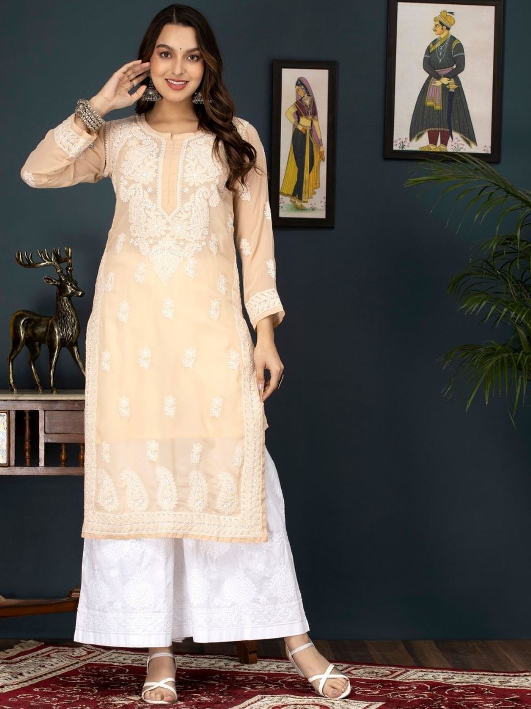 

PARAMOUNT CHIKAN Floral Embroidered Notch Neck Lucknowi Chikankari Georgette Kurta, Beige