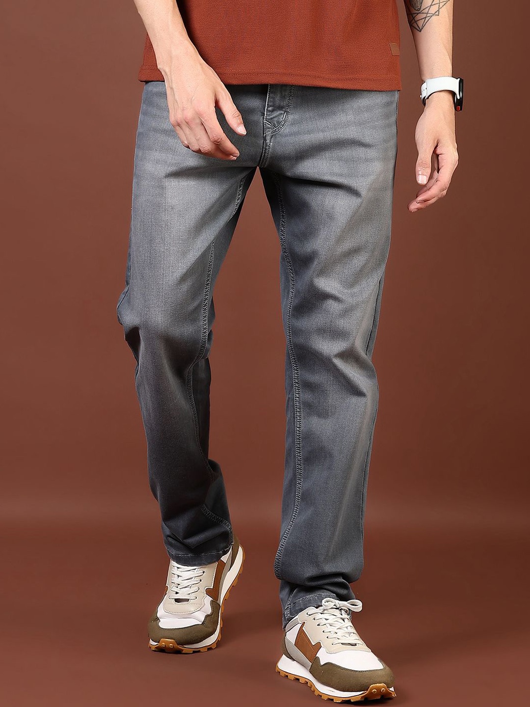 

V-Mart Men Light Fade Jeans, Grey