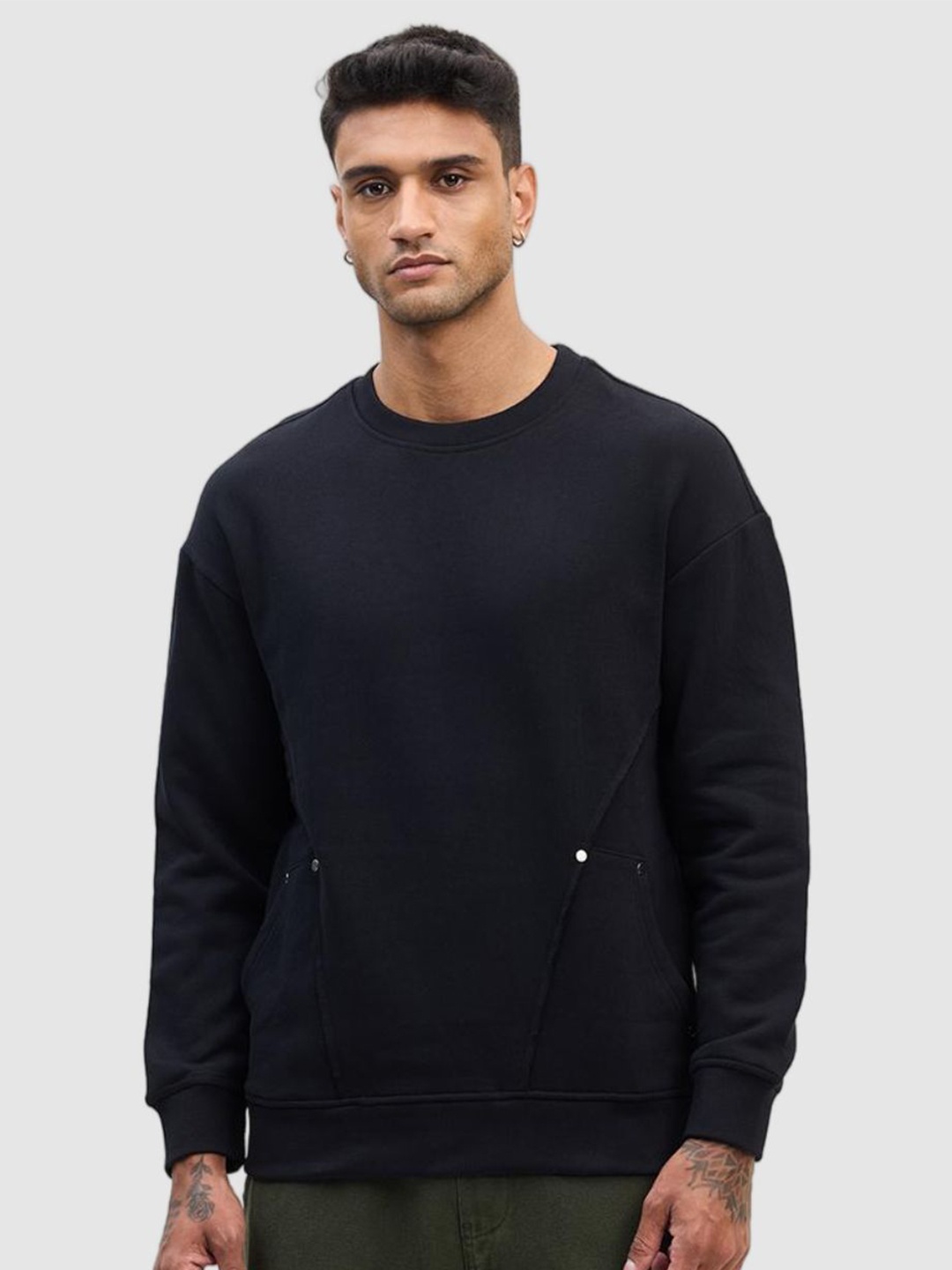 

Snitch Men Round Neck Pullover Sweaters, Black