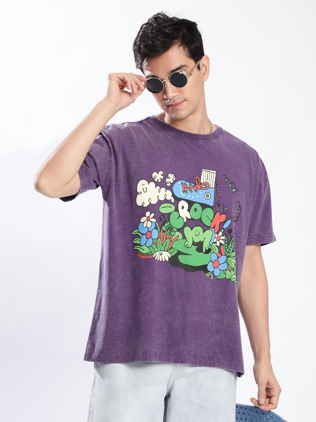 

Bene Kleed Men Printed Drop-Shoulder Sleeves Pockets T-shirt, Purple