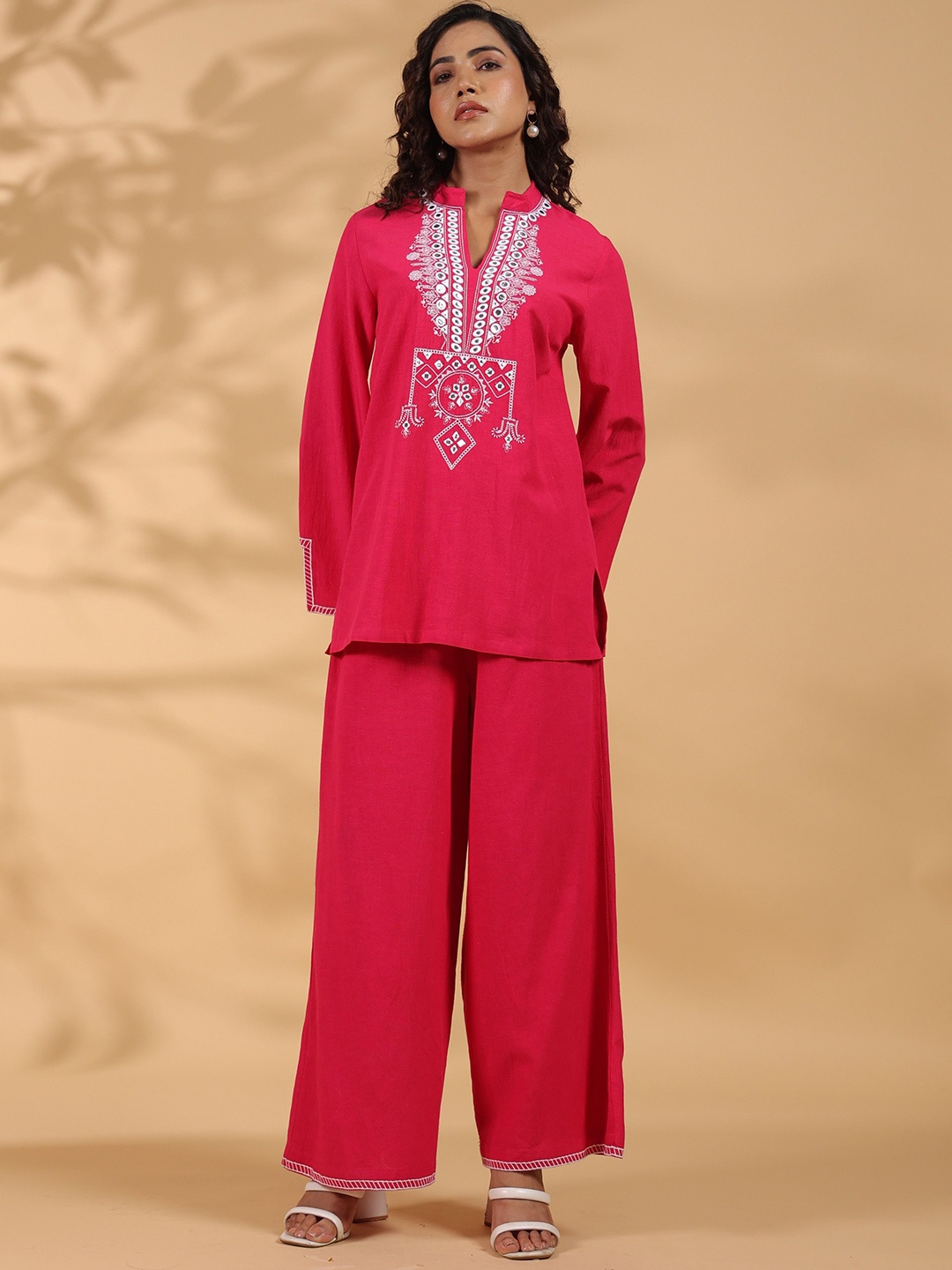 

STIL O STITCH Embroiderd Mandarin Collar Tunic & Trousers, Pink