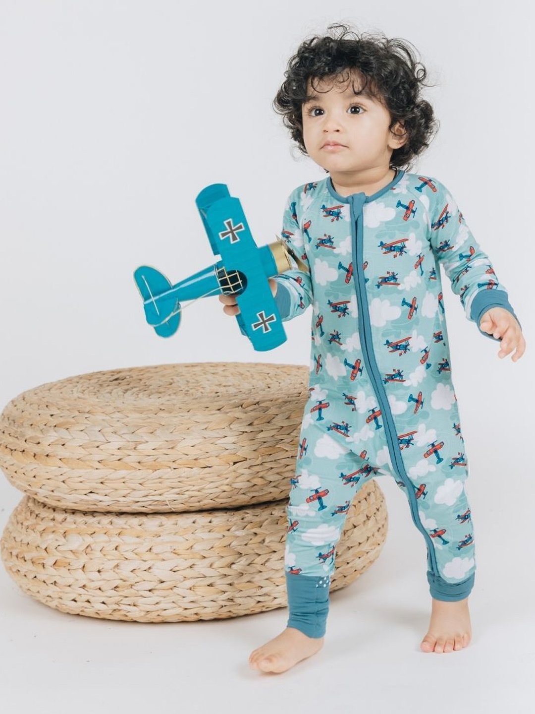 

THE PLUSH CLUB Infants Aeroplane Jet Printed Round Neck Rompers, Blue