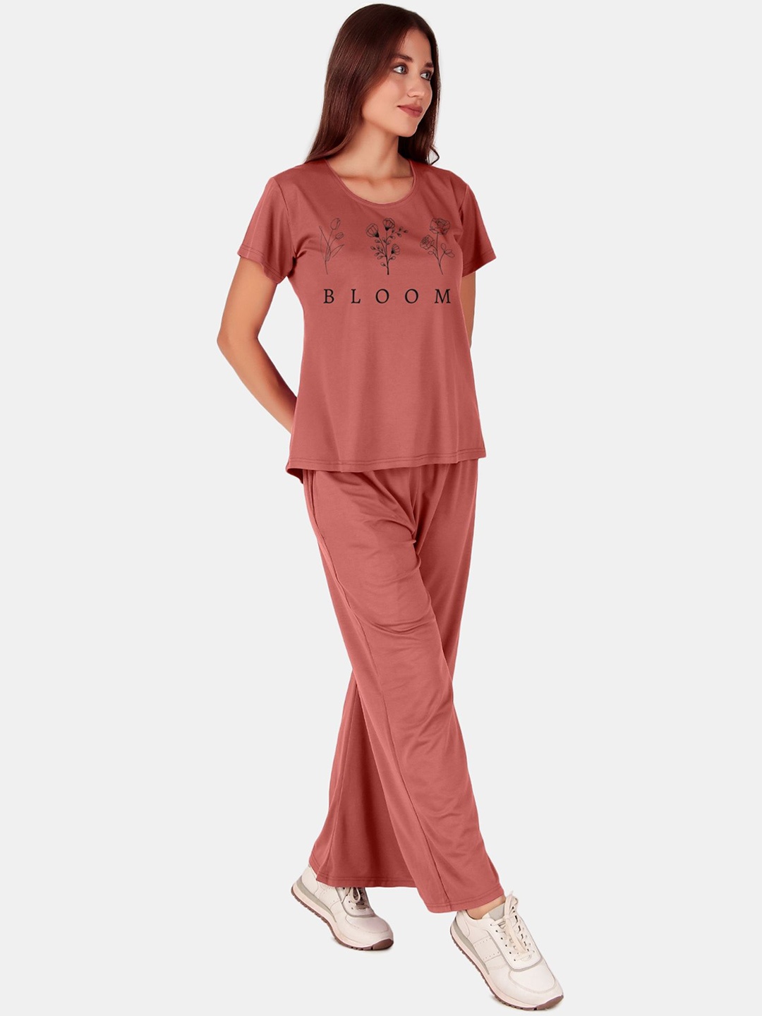 

Fasense Round Neck T-Shirt & Trousers, Pink