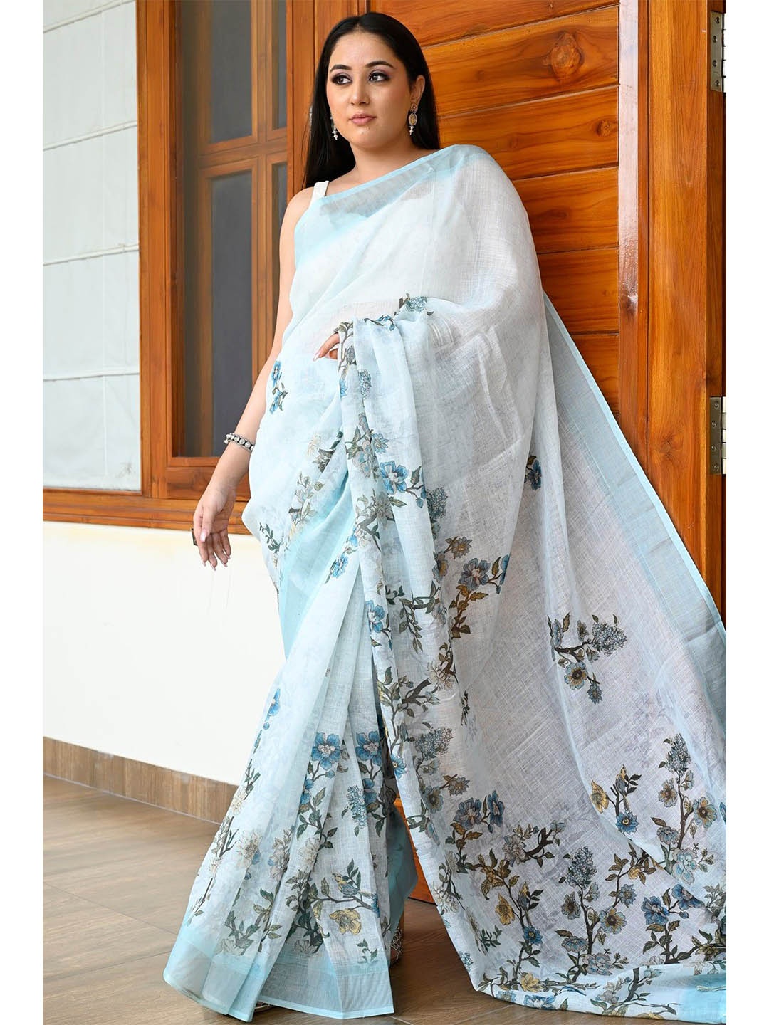 

Iris Floral Printed Cotton Saree With Unstitched Blouse Piece, Blue
