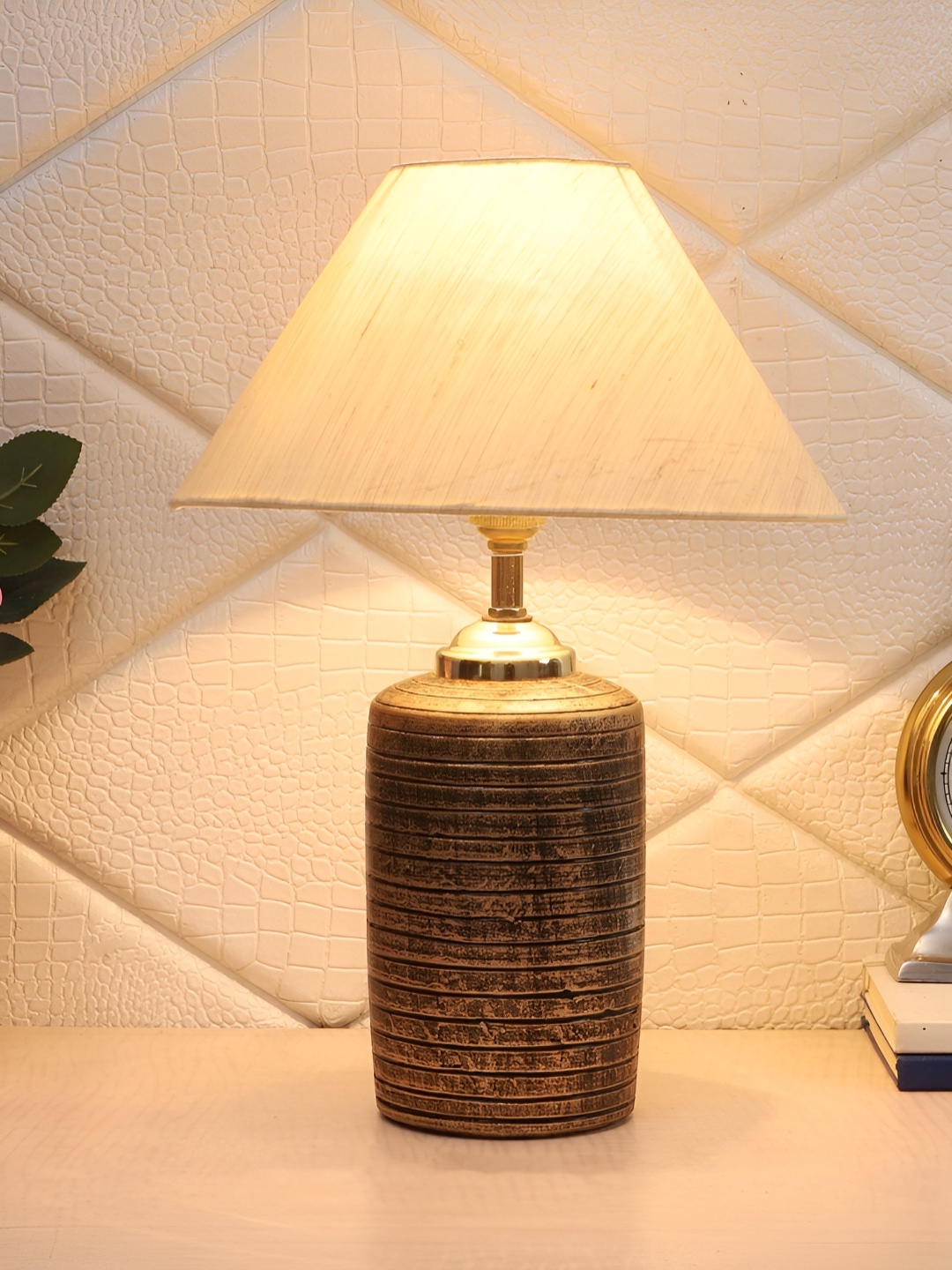 

BrightDaisy Beige & Gold-Toned Frustum Shaped Terracotta Table Lamp