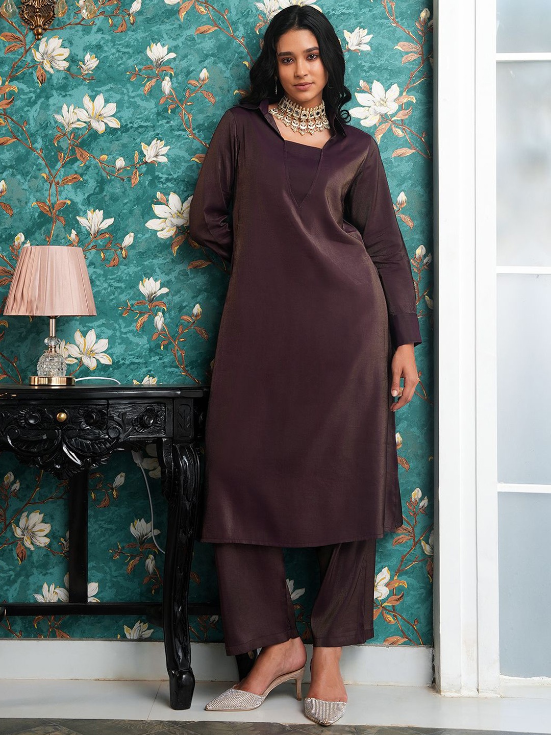 

QISSA Shirt Collar Long Sleeves Straight Kurta With Palazzos, Brown
