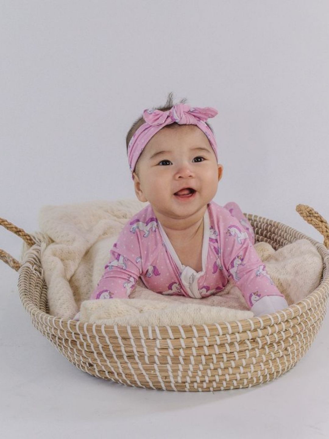 

THE PLUSH CLUB Infants Unicorn Wonderland Printed Round Neck Rompers, Pink