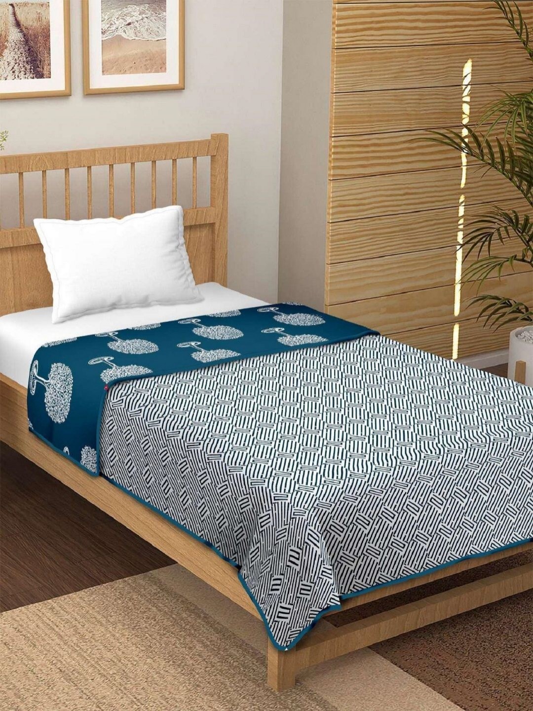 

CHICERY Blue & White Floral Printed AC Room 210 GSM Cotton Single Bed Dohar