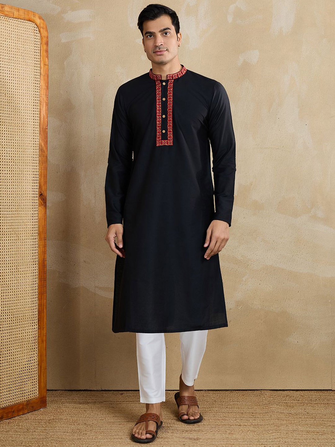 

Inddus Floral Yoke Design Mandarin Collar Thread Work Straight Kurta With Trousers, Black
