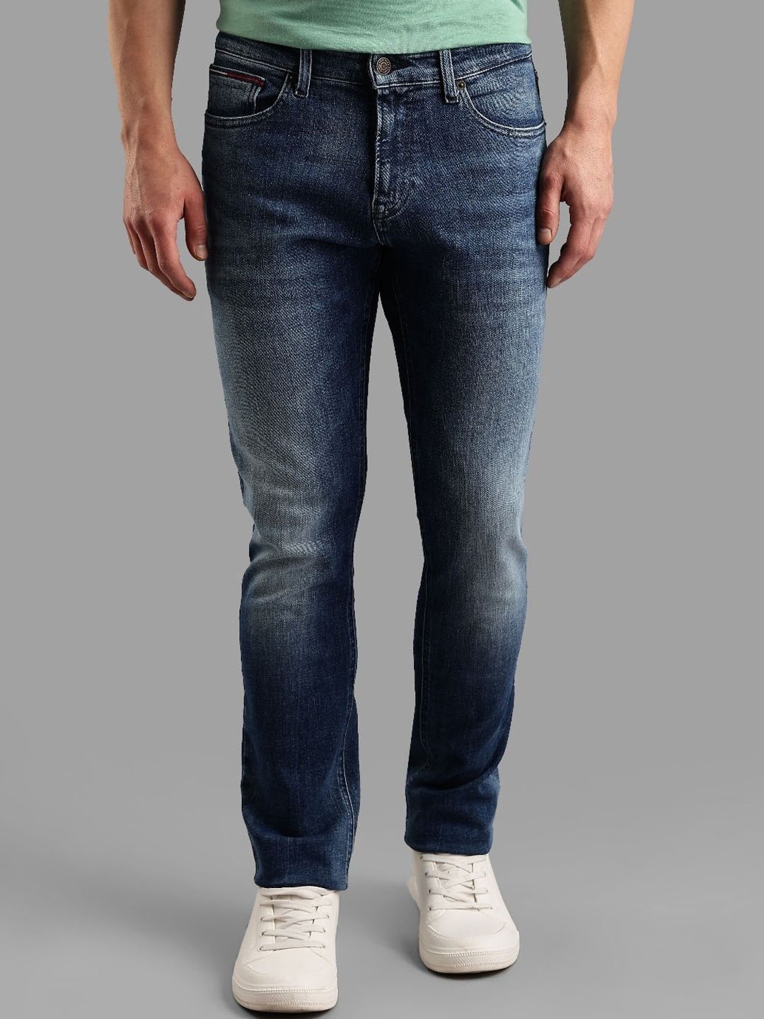 

Tommy Hilfiger Men Slim Fit Heavy Fade Jeans, Blue