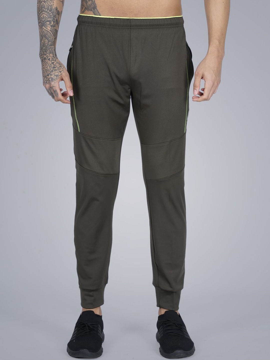 

GOTO Men Dry Fit Mid Rise Joggers, Olive