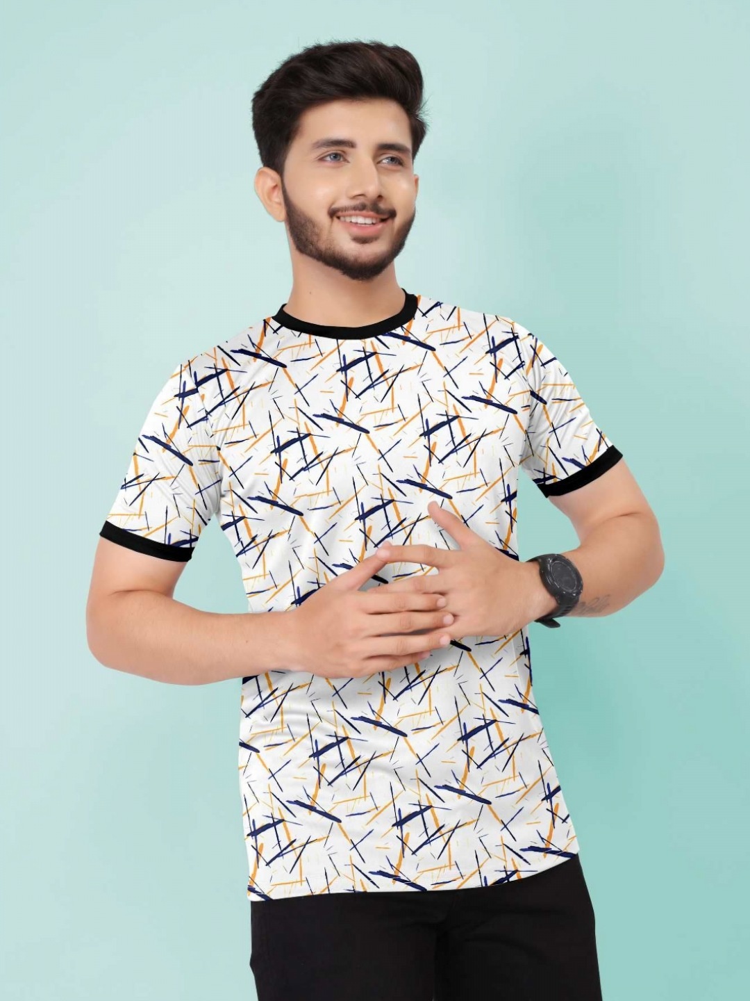 

SZN Men Printed Pockets T-shirt, White