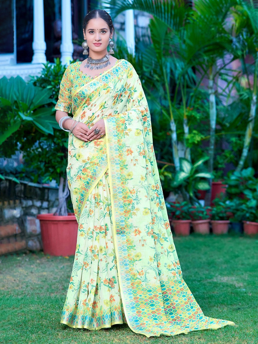 

Iris Floral Pure Cotton Saree, Green